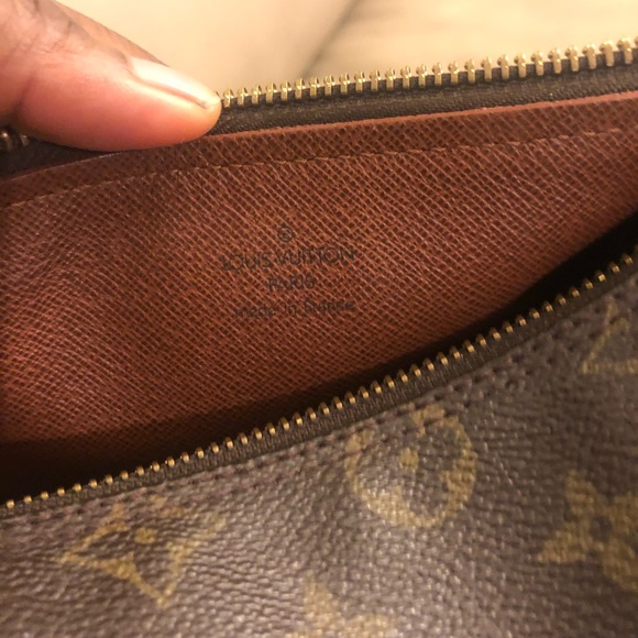 Louis Vuitton Authentic small bag - Picture 7 of 8